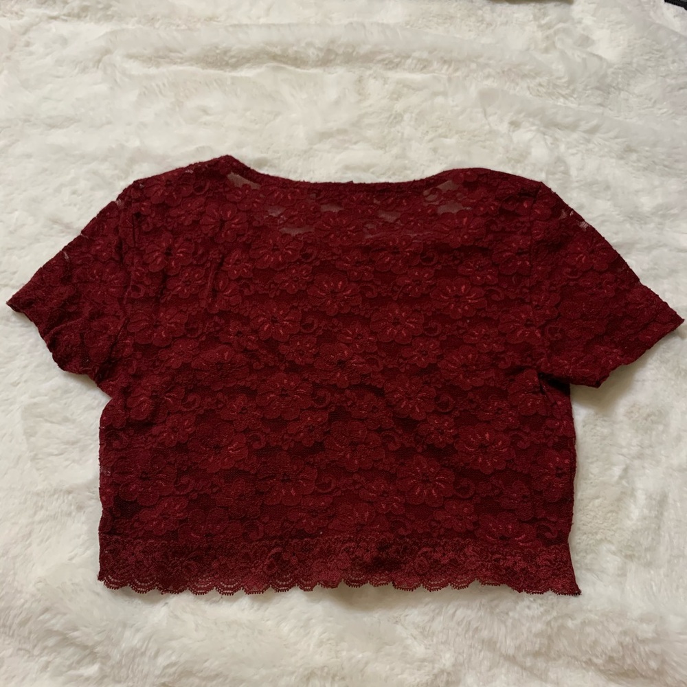 Lace Maroon Crop Top - Picture 2 of 3